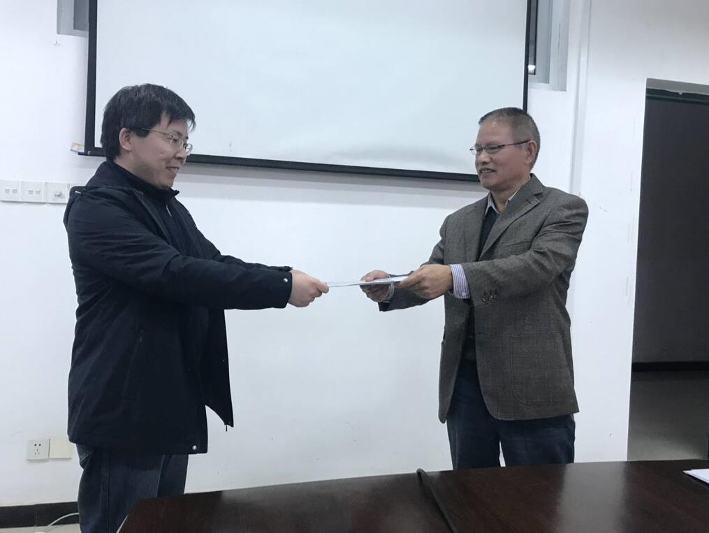 足球投注网站
